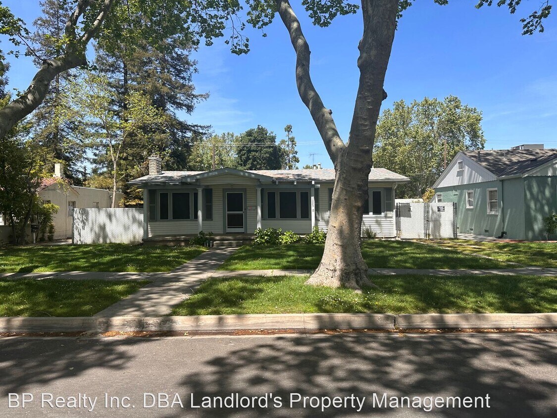 1325 Sycamore St, Turlock, CA 95380 House Rental in Turlock, CA