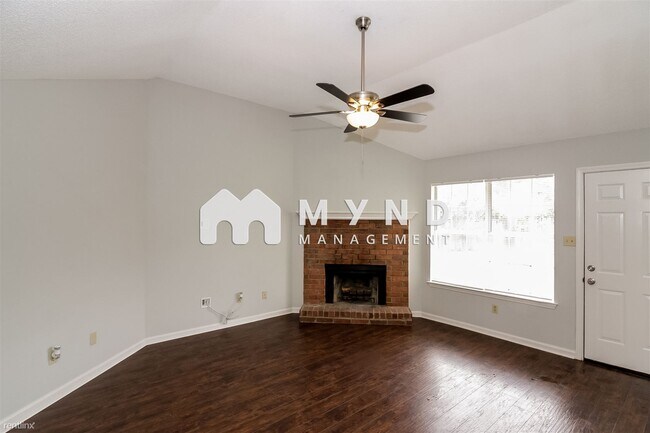 Building Photo - 3 br, 2 bath House - 6354 Amanda Oaks Cir N