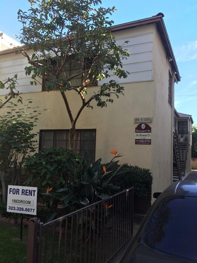Building Photo - 130 S Wetherly Dr