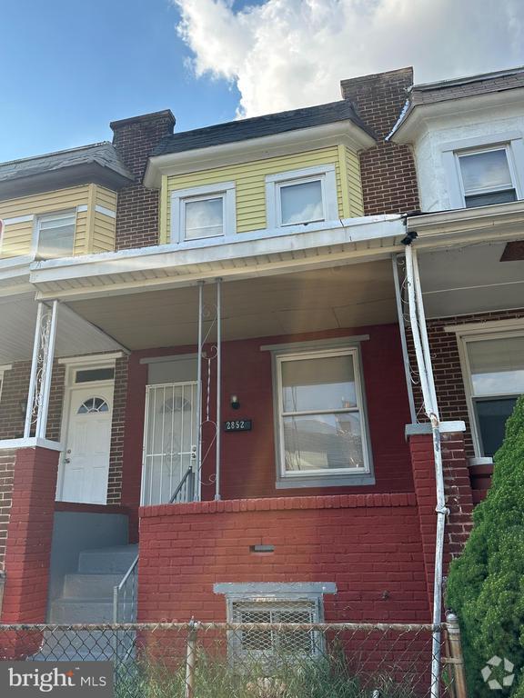 Building Photo - 2852 W Mulberry St