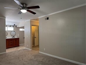 Building Photo - 353 S Heatherstone St