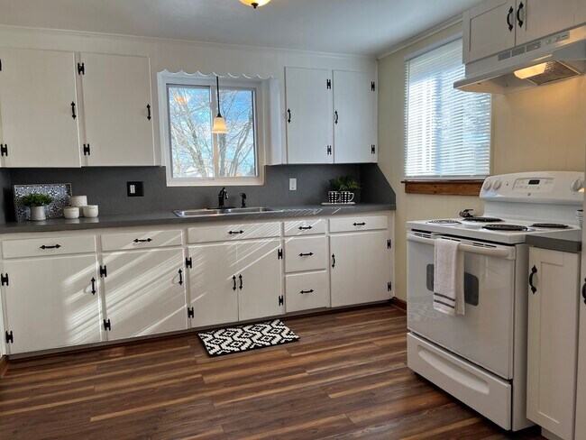 Foto del edificio - 228 N Willow Ave