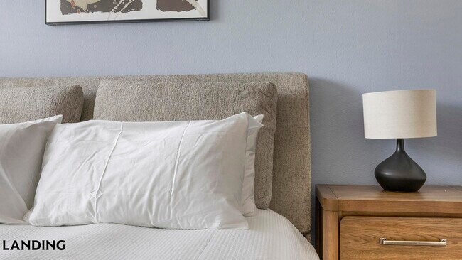 Foto del edificio - 7602 Luskey Blvd