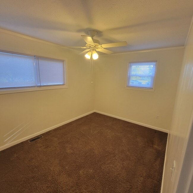 Foto del edificio - 3/1 Single Family Home- Cookeville City Li...