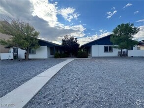Building Photo - 1441 Star Rd