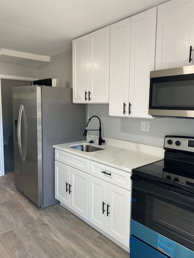 Photo - 1212 Sherwood Ave Townhome