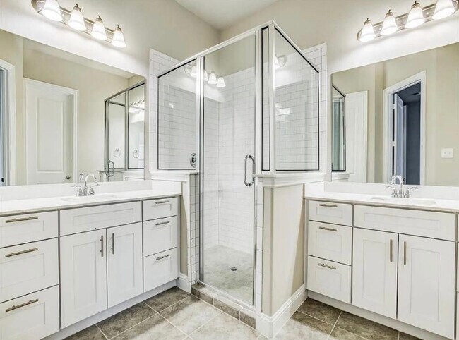 Masterbath - 4237 Kearsage Dr