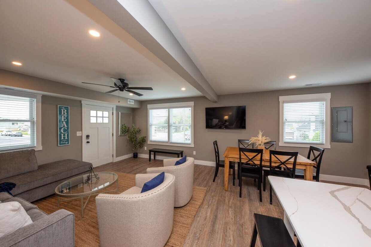 Foto principal - 1142 Simpson Ave