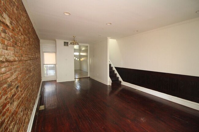 Foto del edificio - 324 E 28th St