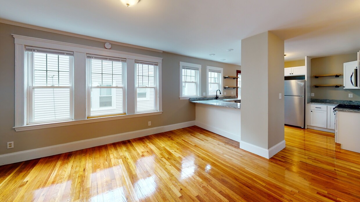 Foto principal - 65 Sterling St