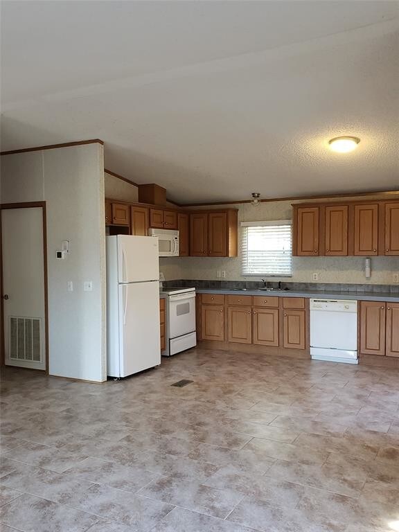 Foto del edificio - 19407 Bauer Rd