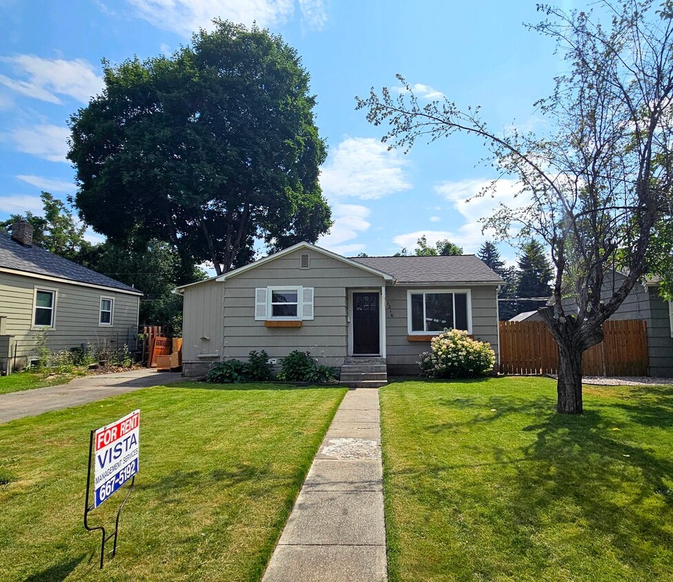 Primary Photo - 3-bed, 2-bath Downtown CDA Home