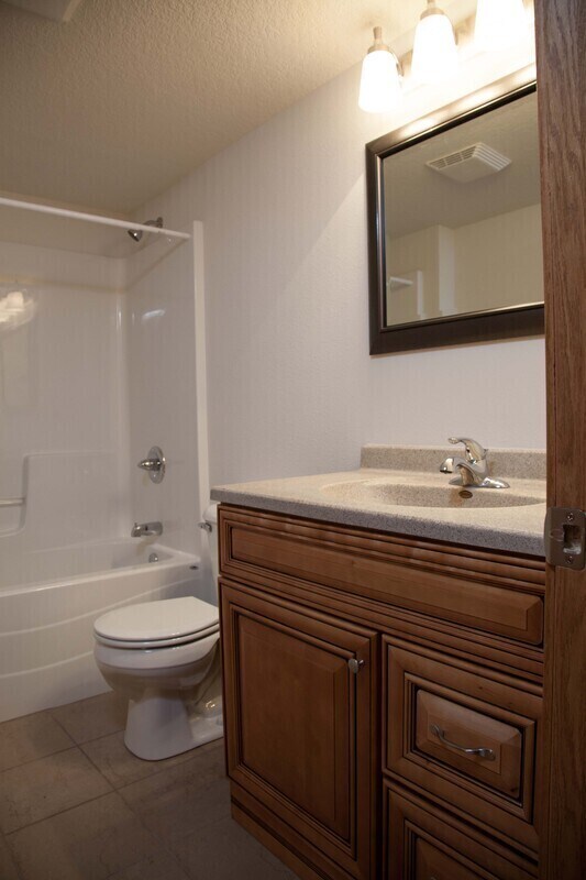 Foto del edificio - 486 Tracey Ln