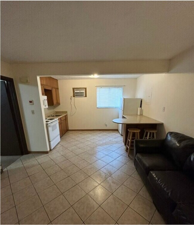 SALA DE ESTAR - 1429 3rd Ave