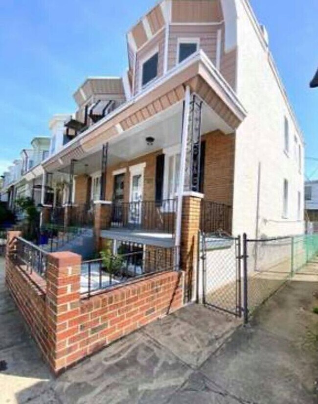 Foto del edificio - 3 Bedroom Single family Home for Rent - 19139