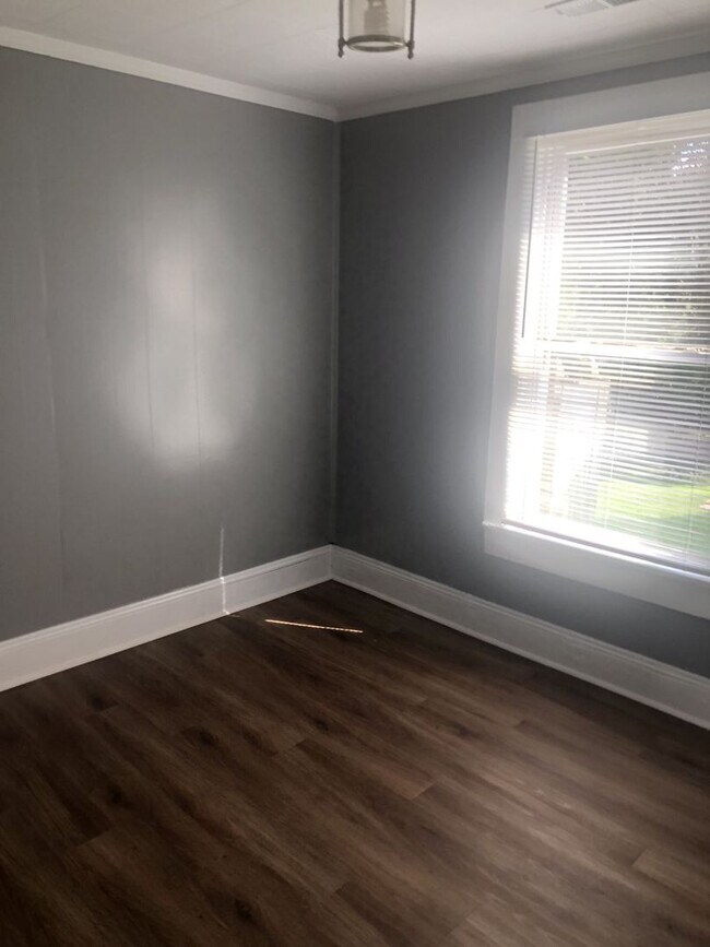 Foto del edificio - 3 Bedroom 1 Bath Home  Kingsport, TN