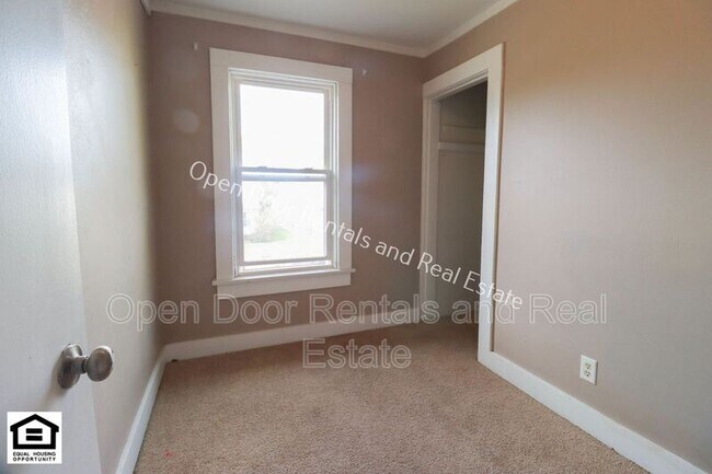 Foto del edificio - 721 Greenlawn Ave