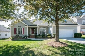 Building Photo - 20309 Northport Dr