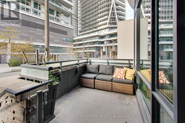 Building Photo - 30 Ordnance St