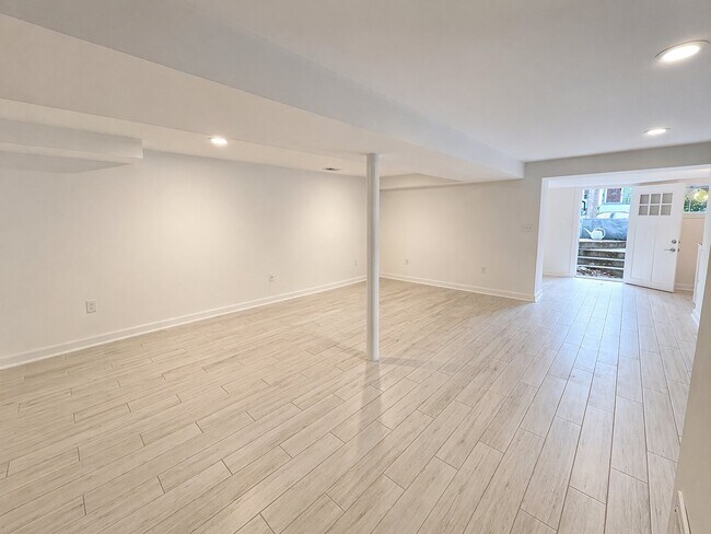 Foto del edificio - 720 Quebec Pl NW