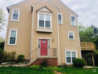 Building Photo - 46808 Trumpet Cir