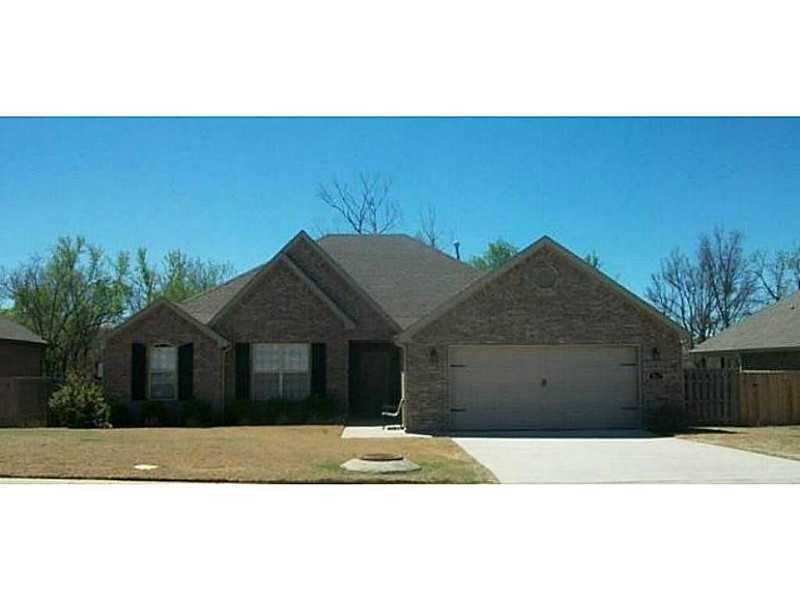 Primary Photo - 3501 SW Briar Creek Ave