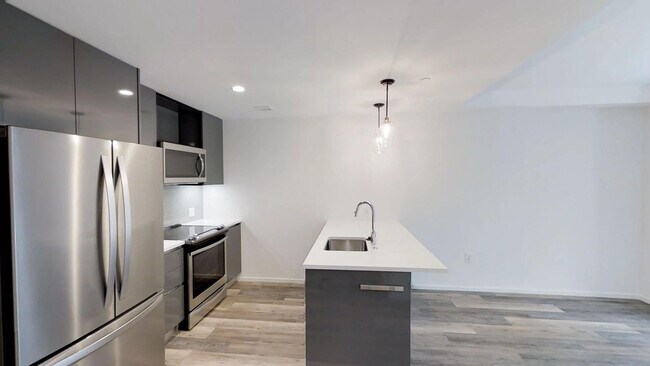 Building Photo - 345 Harrison Ave