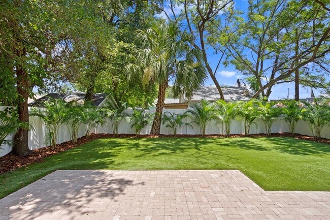 101 W Emma St Tampa FL 33603 - 101 W Emma St Tampa Fl Building Photo 