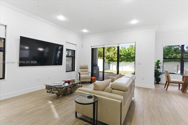 Foto del edificio - 3407 W 99th Pl