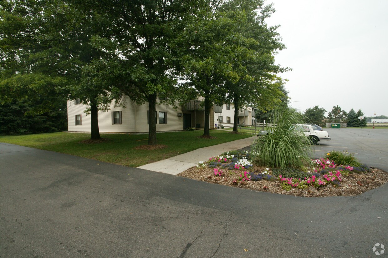 Foto del edificio - West Town Apartments