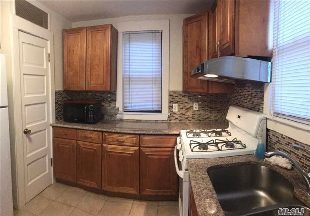 Primary Photo - 149-36 Beech Ave