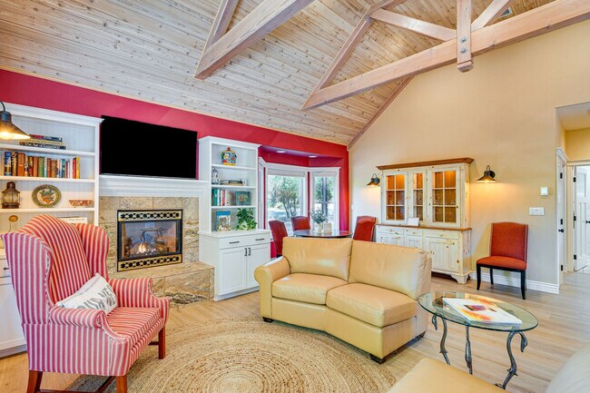 Building Photo - 5700 Winding Way