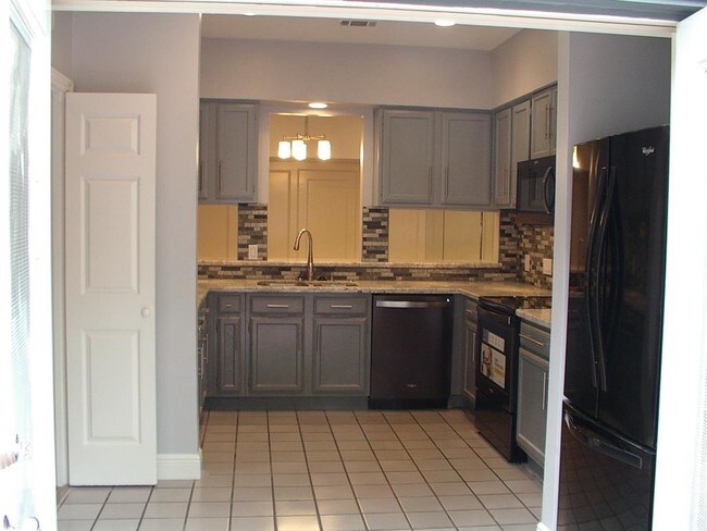 Building Photo - 1727 Gingerleaf Ln