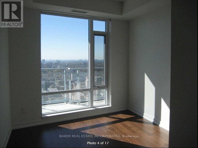 Building Photo - 21 Widmer St