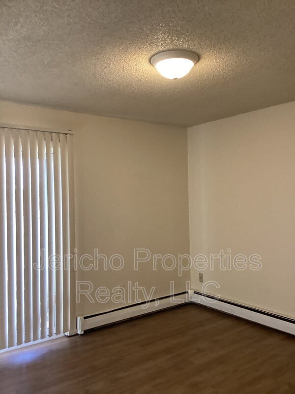 Foto del edificio - 1865 Independence St