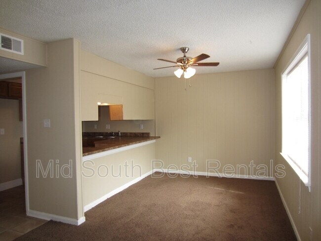Building Photo - 5709 Myers Rd