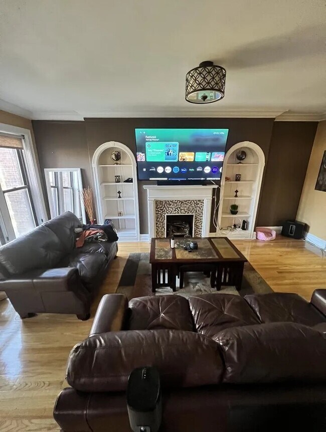 Foto del edificio - 6830 S Paxton Ave