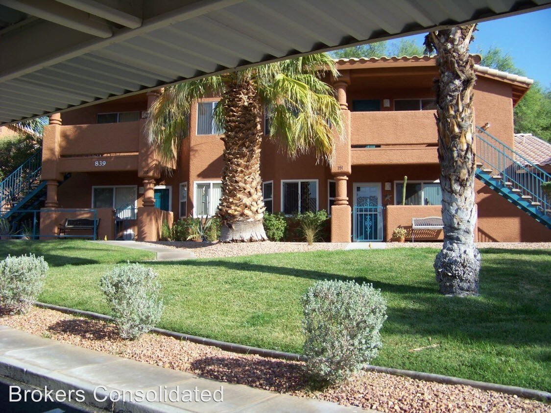 Primary Photo - 839 Mesquite Springs Dr