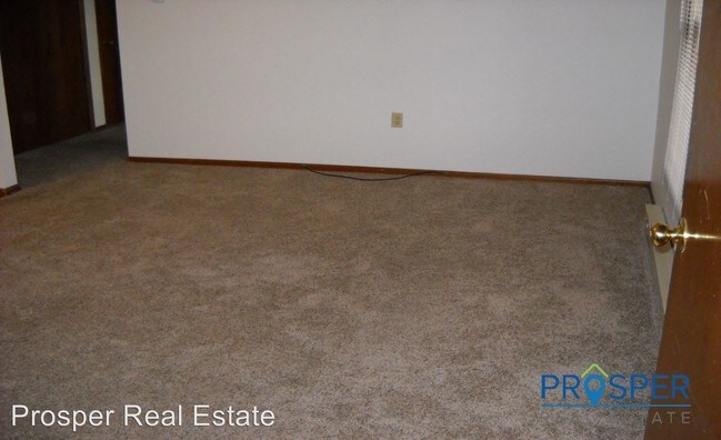 Building Photo - 2 br, 1 bath Apartment - 421 Colfax Street