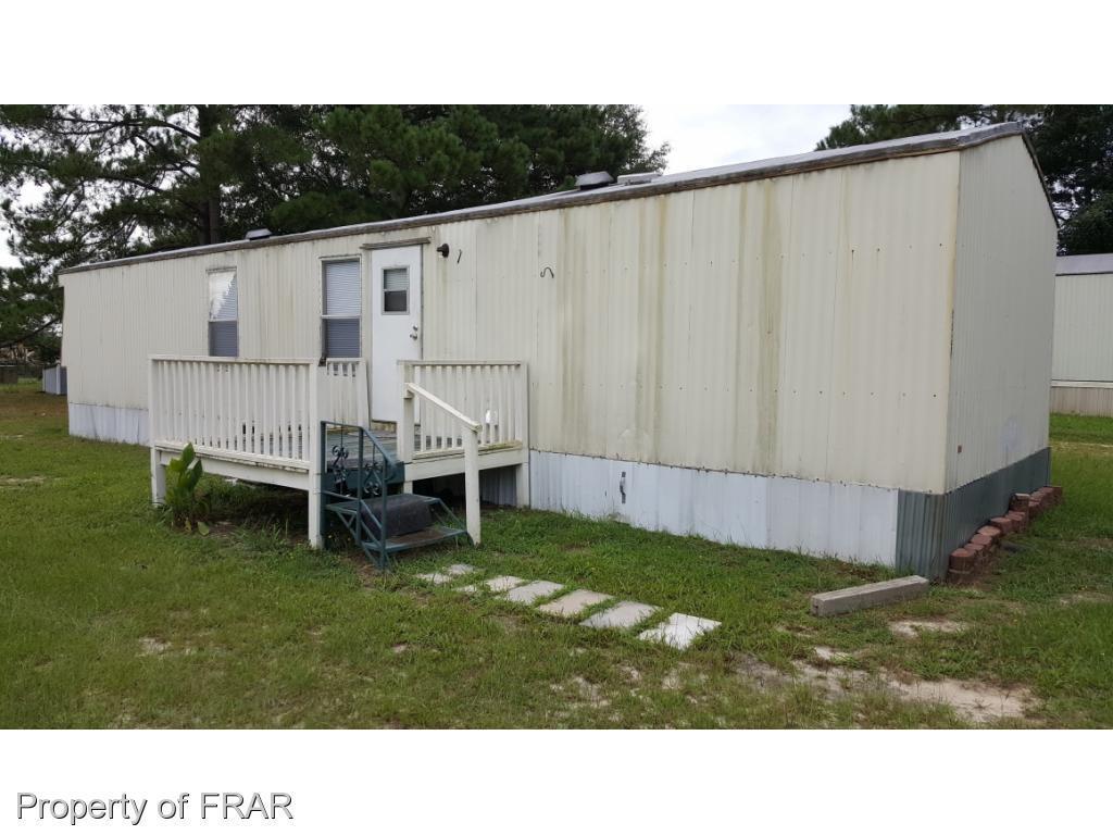 4427 Betsy Ross Dr, Hope Mills, NC 28348