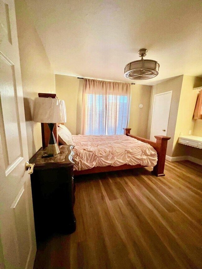 Foto del edificio - 4931 Southeast Pkwy
