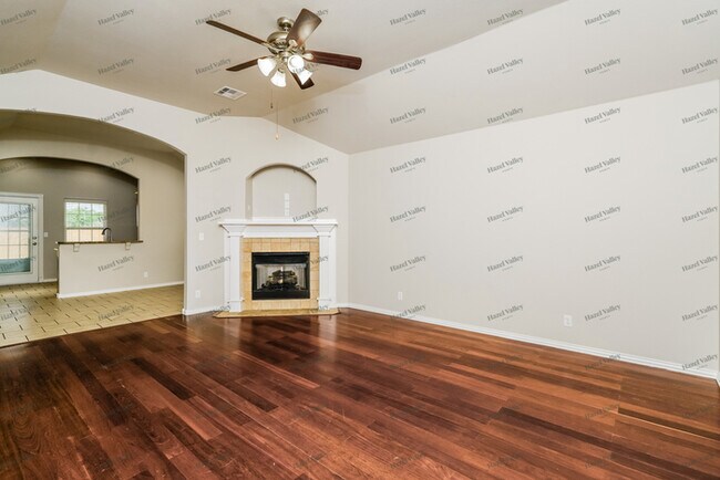 Foto del edificio - 12445 E 129th St N