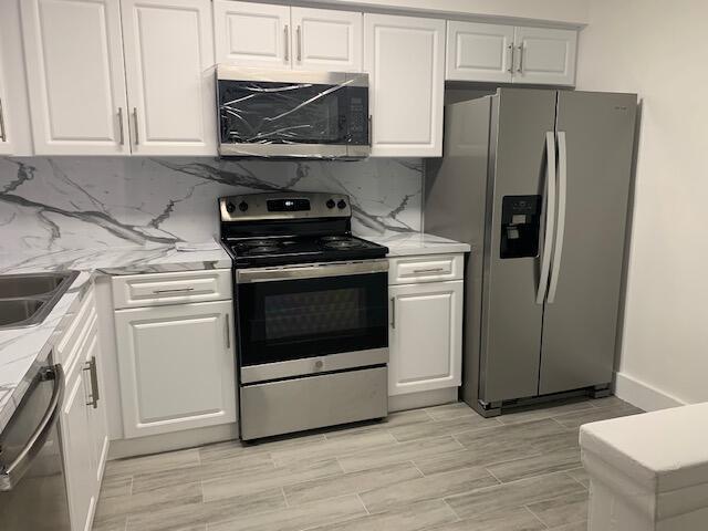 Foto del edificio - 4704 Pier Dr