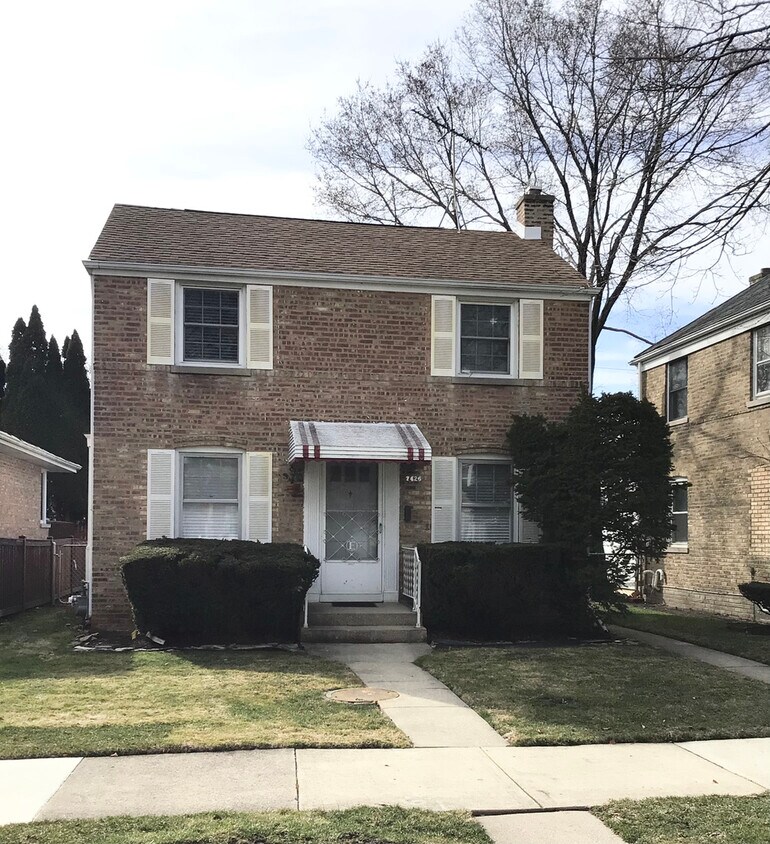 7426 N Ave, Skokie, IL 60076 House Rental in Skokie, IL