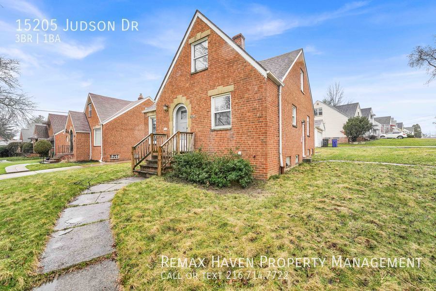 15205 Judson Dr, Cleveland, OH 44128 House Rental in Cleveland, OH