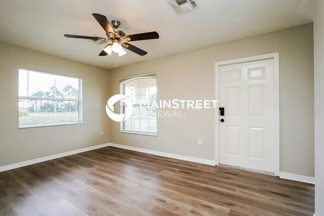 Building Photo - 3 Bedroom Pet-Friendly Home in Lehigh Acres, FL with Main Street Renewal
