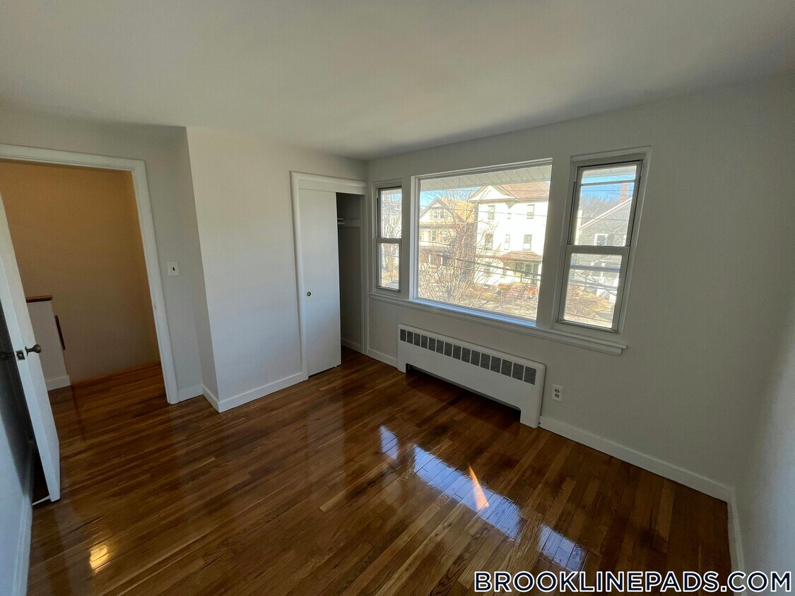 Foto principal - 119 Chestnut St