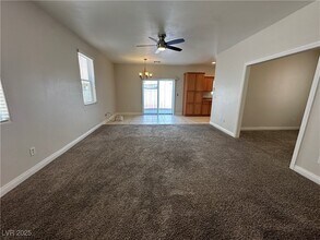 Building Photo - 5676 Rainbow Creek Ct