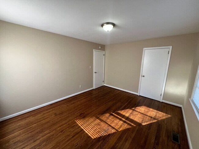 Foto del edificio - 807 27th Ave NE