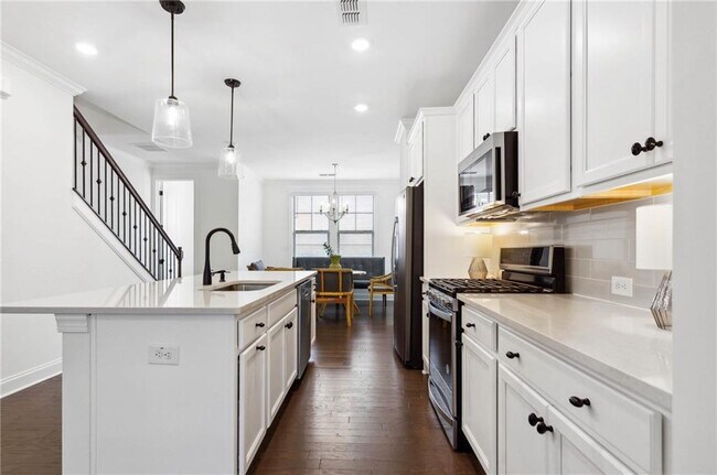 Foto del edificio - 2632 Caruso Wy